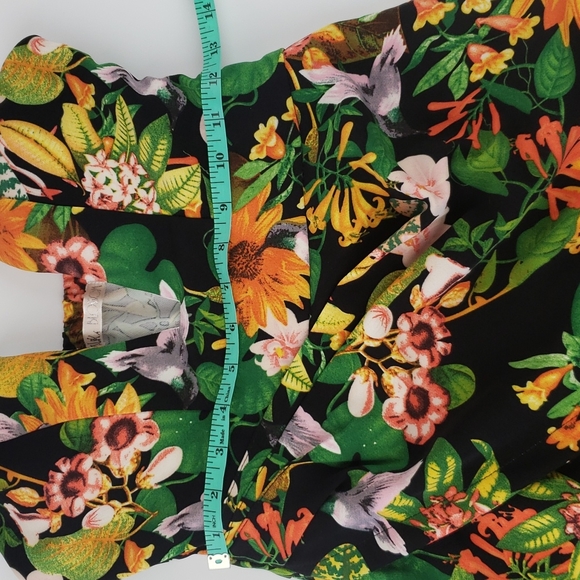 Nika Blossom Tropical Floral Bodycon Dress Size 6 - Picture 11 of 16